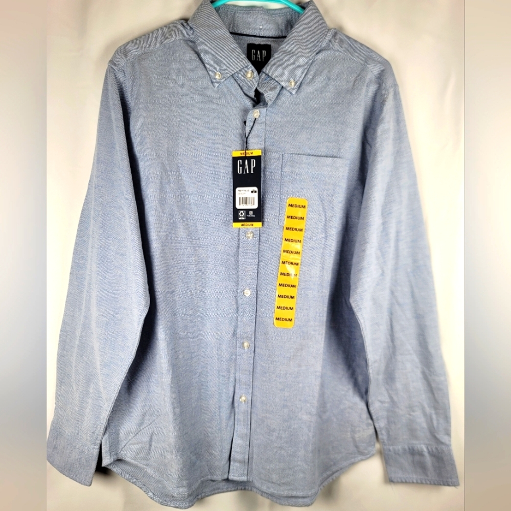 NWT Men's Size M Blue Gap Button Down Cotton Shirt